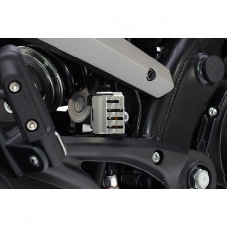 Protector Deposito Liquido De Frenos Crosspro Ktm 890 Duke L (2021)
