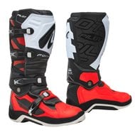 BOTAS FORMA PILOT COLOR NEGRO / ROJO / BLANCO