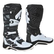 BOTAS FORMA DOMINATOR COMP 2.0 NEGRA CON BOTIN INTERIOR