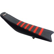 FUNDA ASIENTO RIEJU MR 250/300 (2020-2021) COLOR NEGRO/ROJO MAXIMO AGARRE