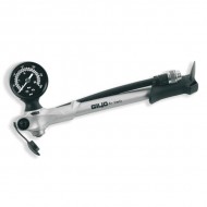 INFLADOR HORQUILLA DE BICICLETA GIYO MANOMETRO